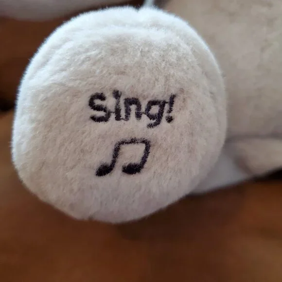 GUND Baby Animated Flappy The Elephant Plush Toy Sings - Picture 9 of 10